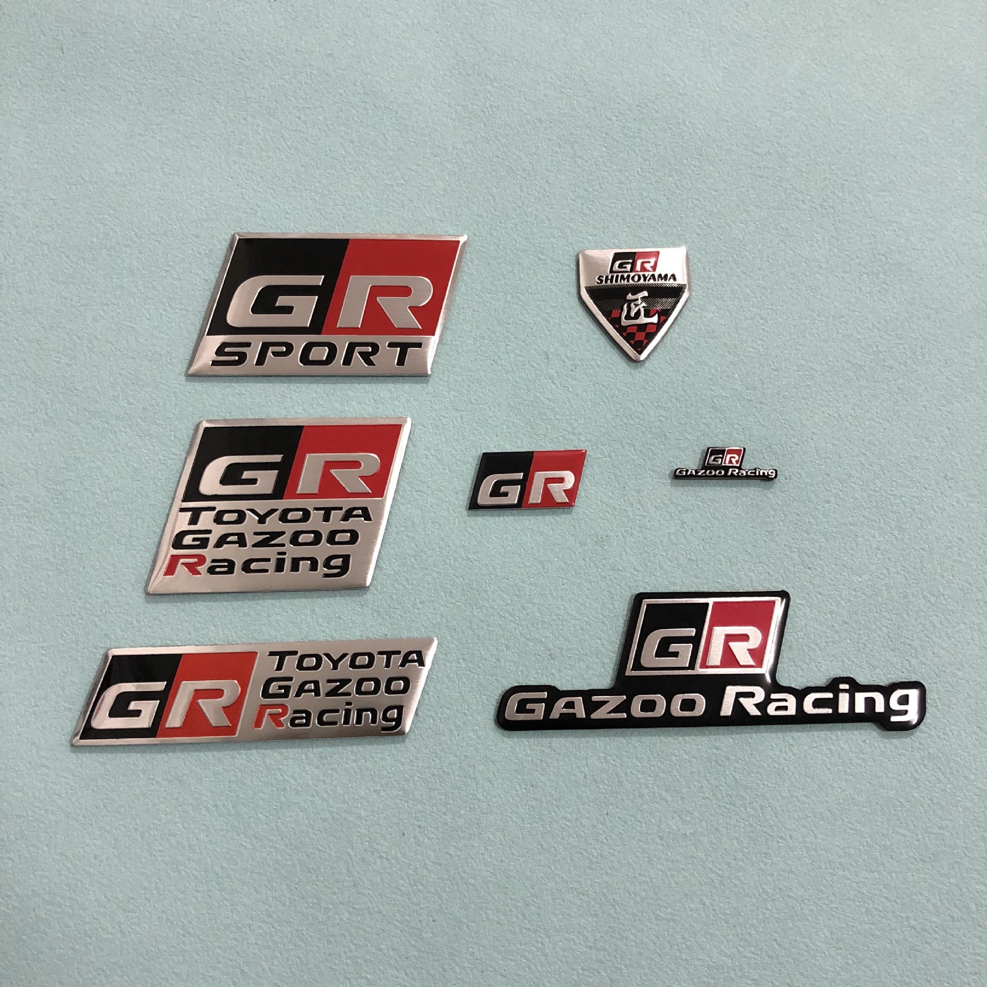 R车标适用于丰田GAZOO Racing改装金属贴标方向盘贴侧标装 饰铝标