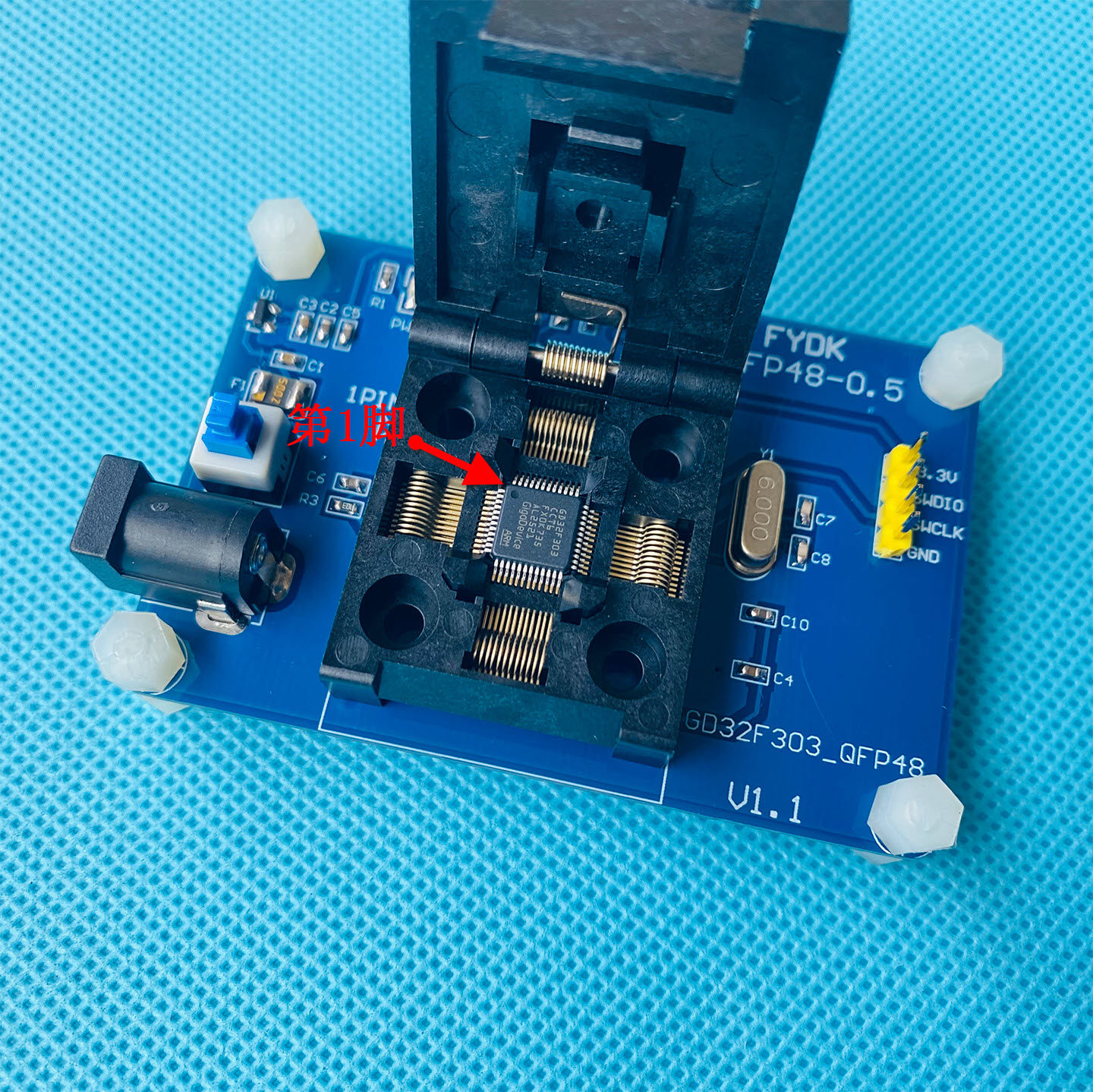 翻盖式QFP100 IM4A5-128测试座 /烧录座 支持100脚CPU烧写 定制