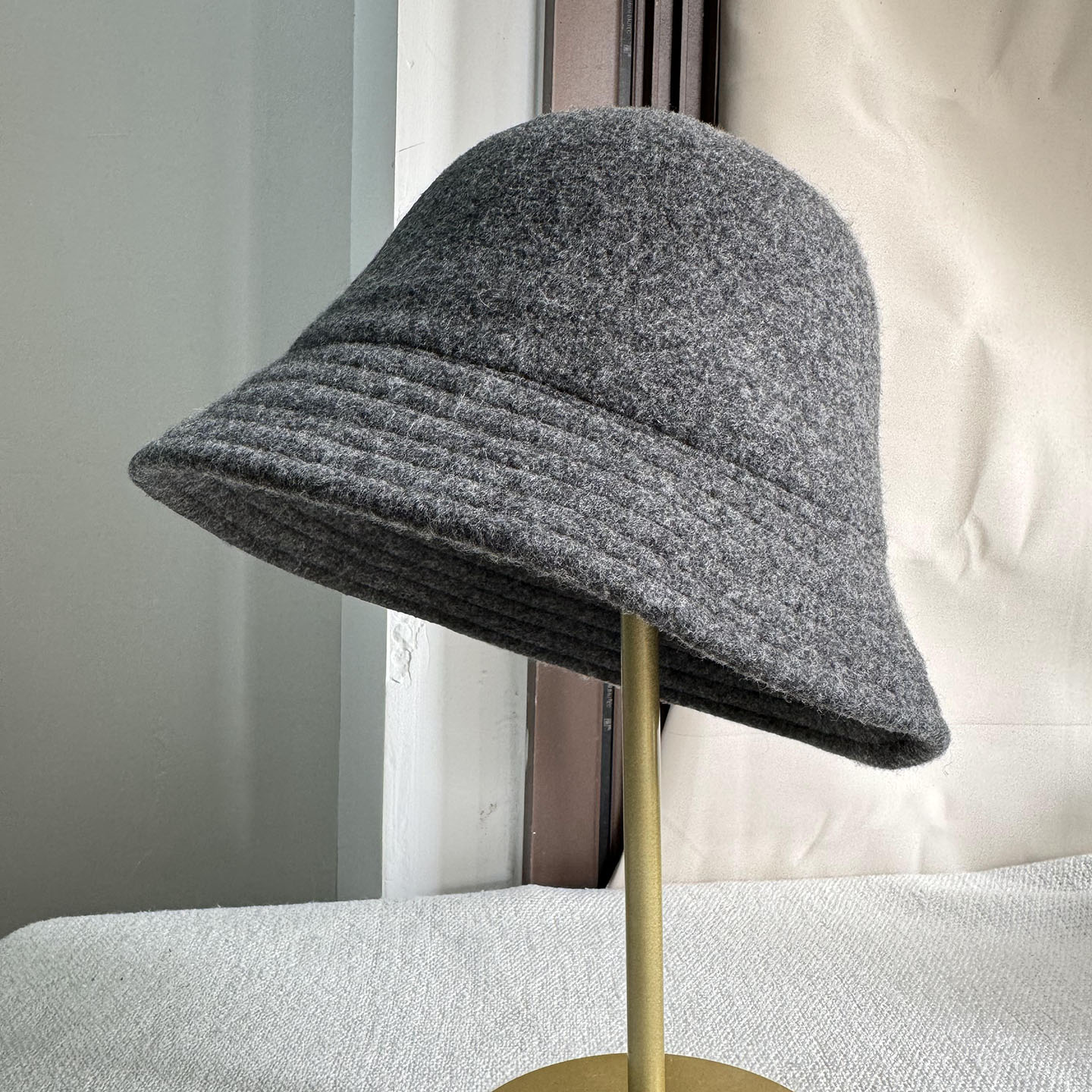 出日本单灰色纯羊毛渔夫帽子女秋冬时尚百搭盆帽保暖显脸小礼帽沓