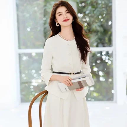 白色圆领西装套装裙女2025新款气质修身主持人正装女士职业装套裙