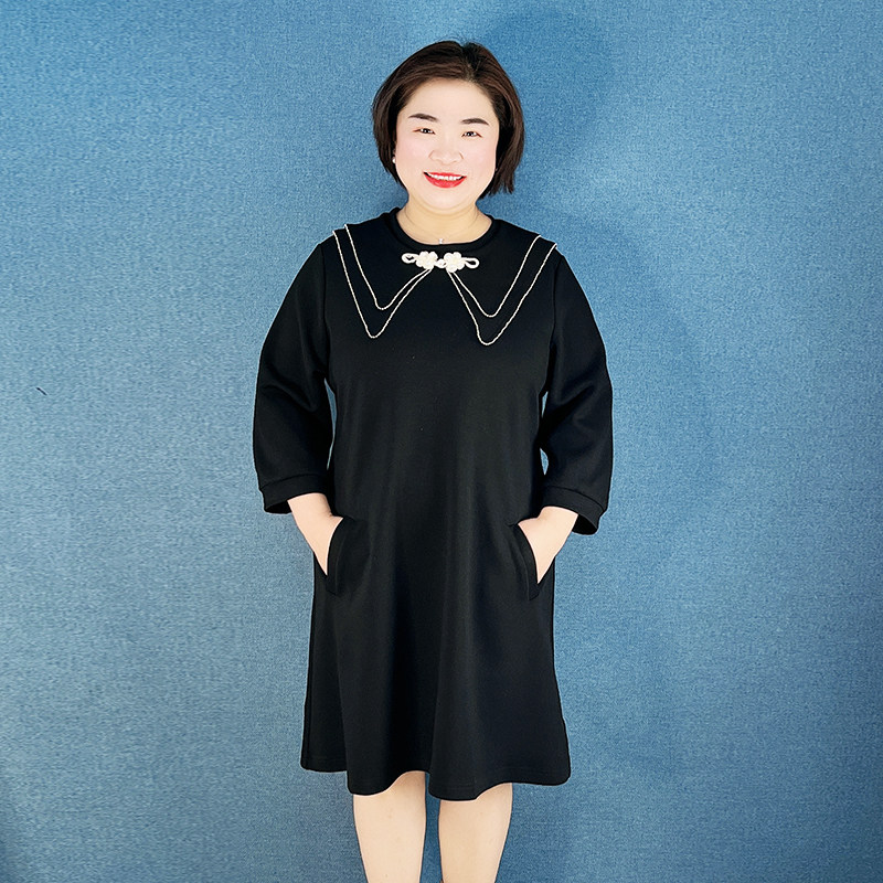 2023秋季新款七分袖连衣裙女纯色大码女装中长款娃娃领镶钻打底裙