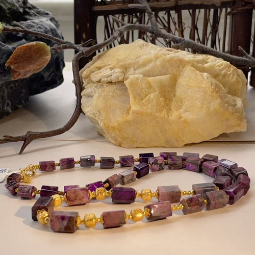 舒俱来酱红项链45cm血蜜色