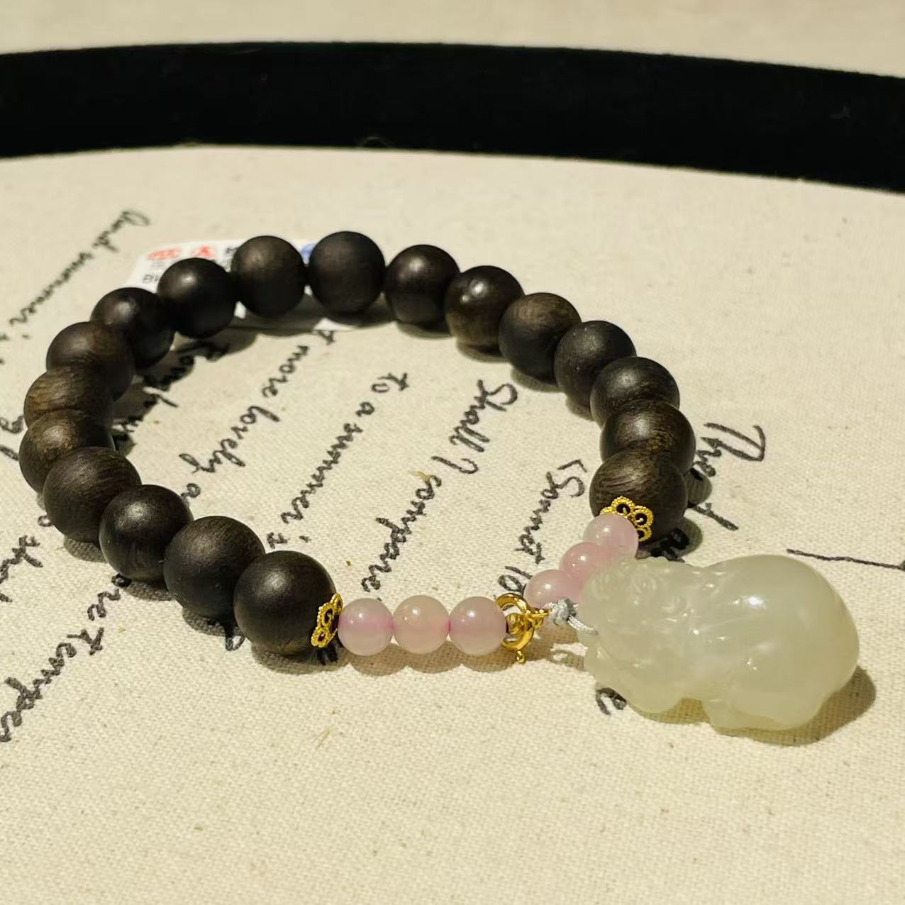 沉香【18k】沉水虫漏白奇楠0.8烟紫貔貅滴溜单圈手串ACL0428