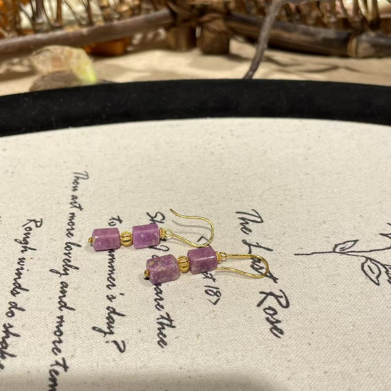 南非舒俱来高阶粉樱花直切耳钩/18k（残星）AZB8695