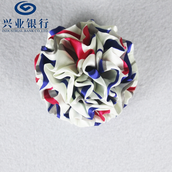 云南省兴业银行无标记版8厘米别针夹子绣球胸花丝巾叠领花胸配饰