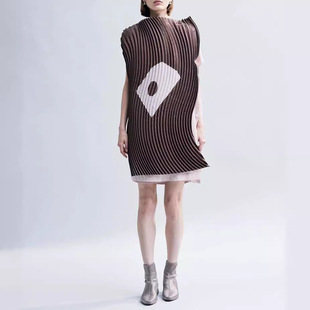 褶皱高定设计师款恶魔之眼系列洋气个性遮肉上衣夏新款连衣裙日韩