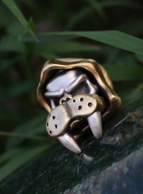 铜斑蛇手工刀坠海豹吊坠钥匙扣