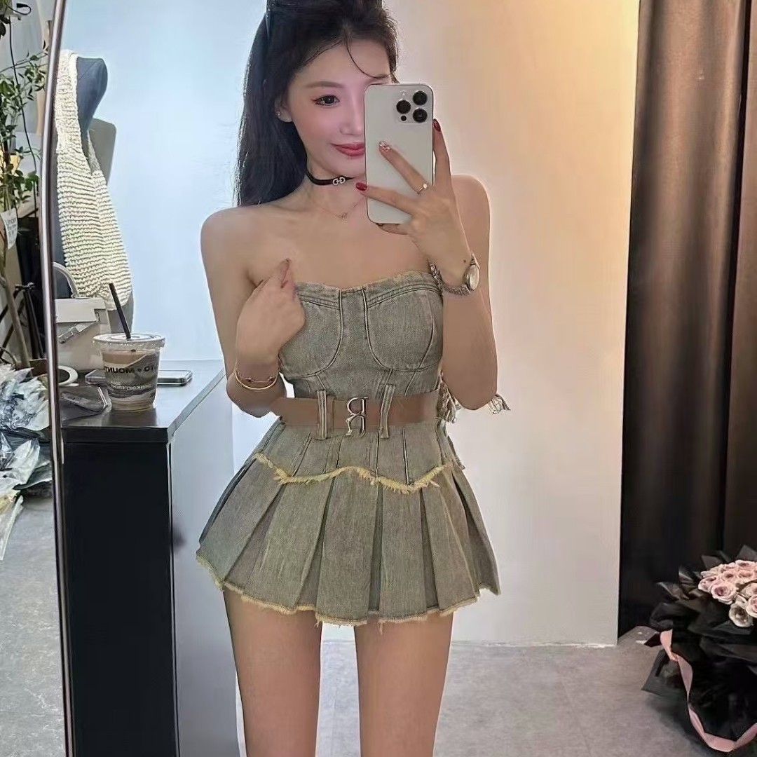 纯欲风腰带牛仔抹胸两件套女辣妹性感时尚气质显瘦高腰百褶裙套装
