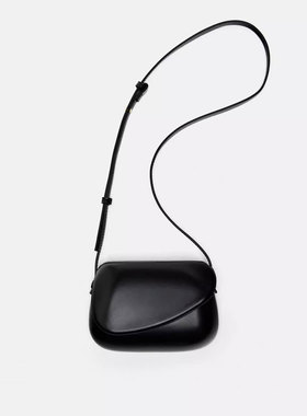 Z家2025新款夏季百搭不对称翻盖简约主义盒式斜挎包小巧休闲女包