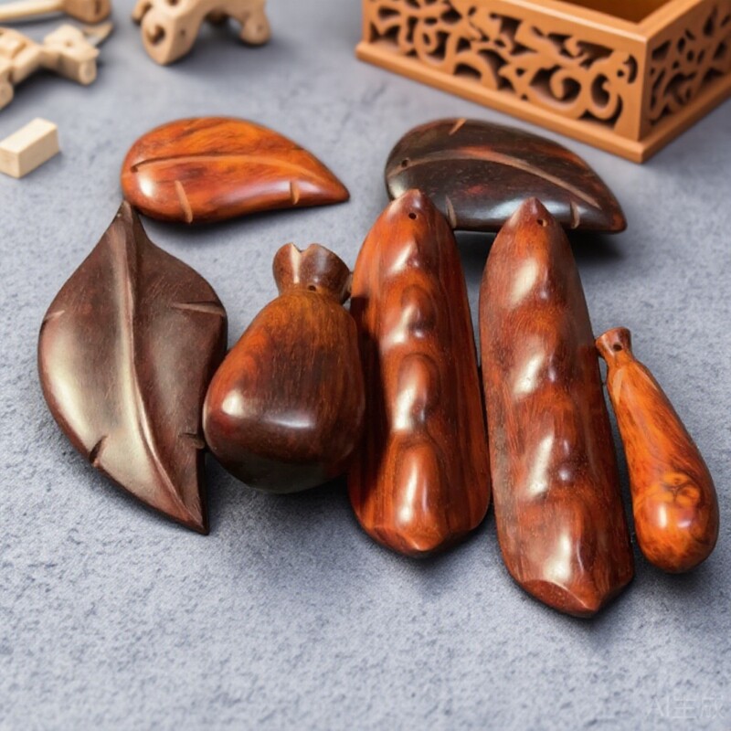 印度小叶紫檀（檀香紫檀）盘玩手把件/吊坠