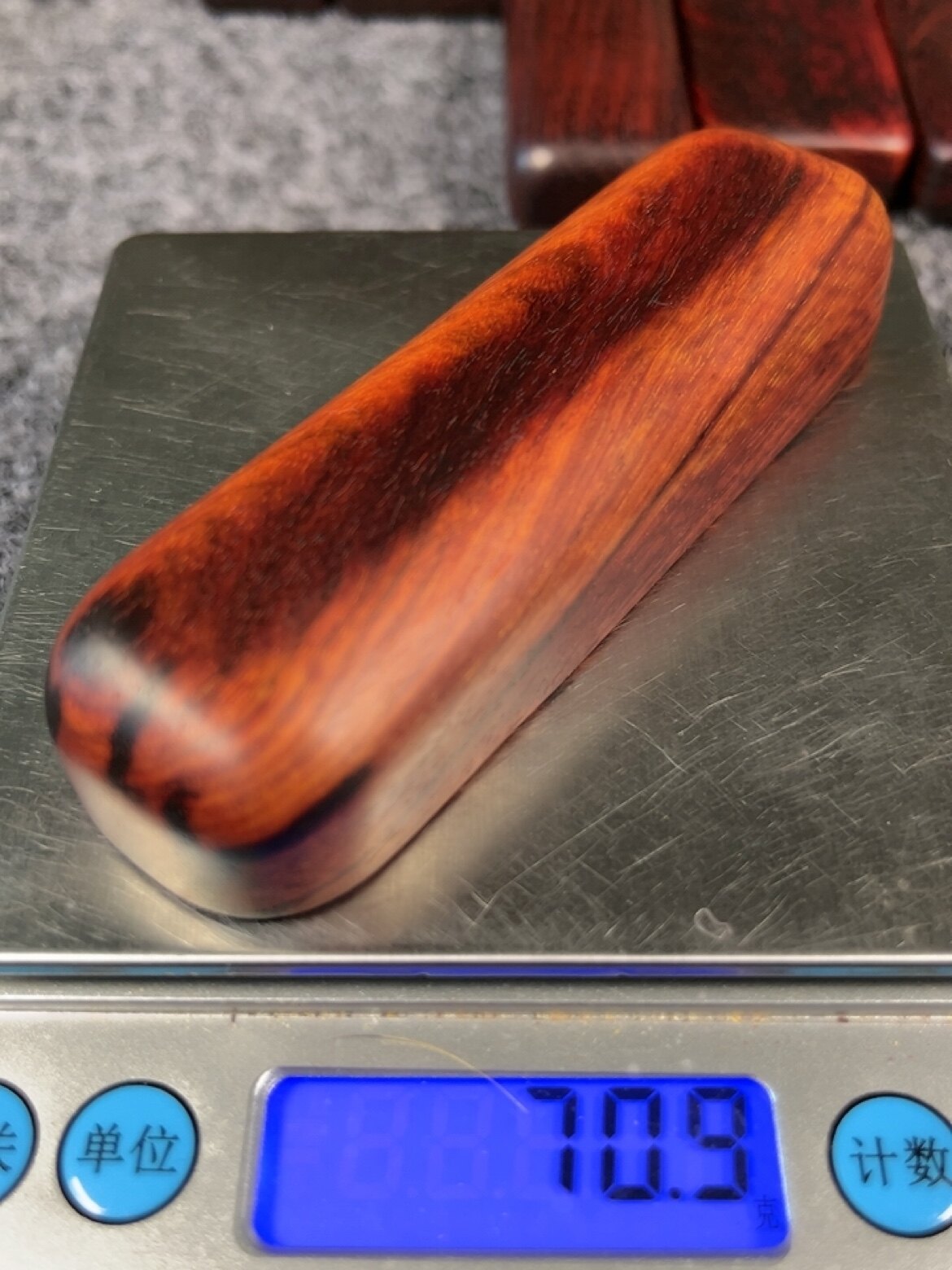 印度小叶紫檀(檀香紫檀)精品花纹 盘玩手把件