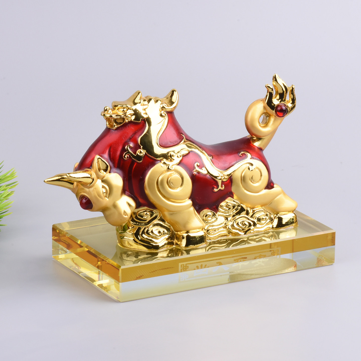 创意金色招财牛风水摆件