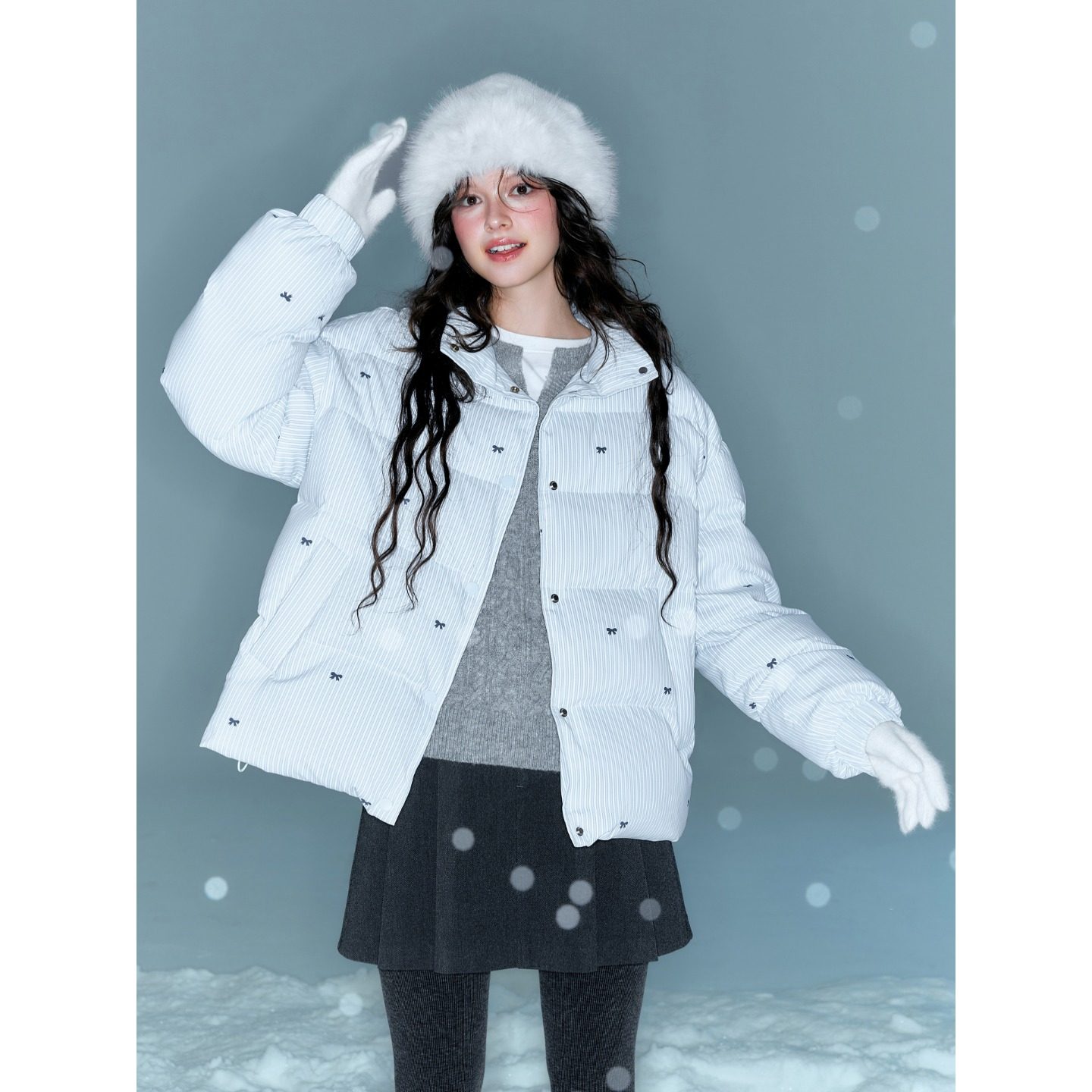 白鸭绒 2025冬季新款韩版羽绒服女 短款立领条纹宽松蓝色面包服