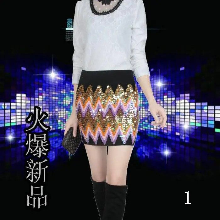 秋冬款显瘦高腰包臀裙短裙女2023新款毛线亮片弹力一步半身裙包裙