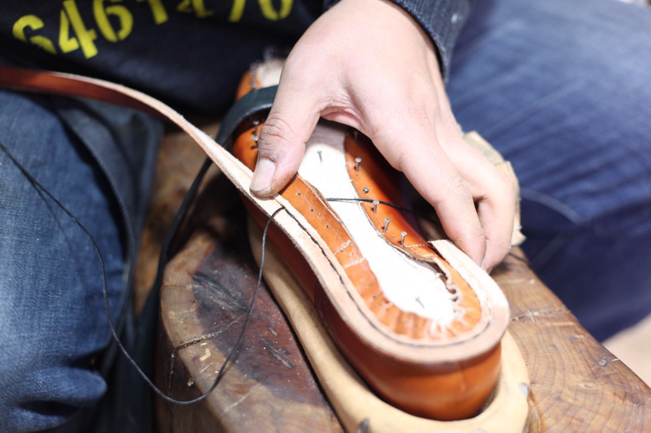 手工鞋沿条手工缝制皮沿条固特异工艺皮沿条植鞣革沿条手工鞋材料