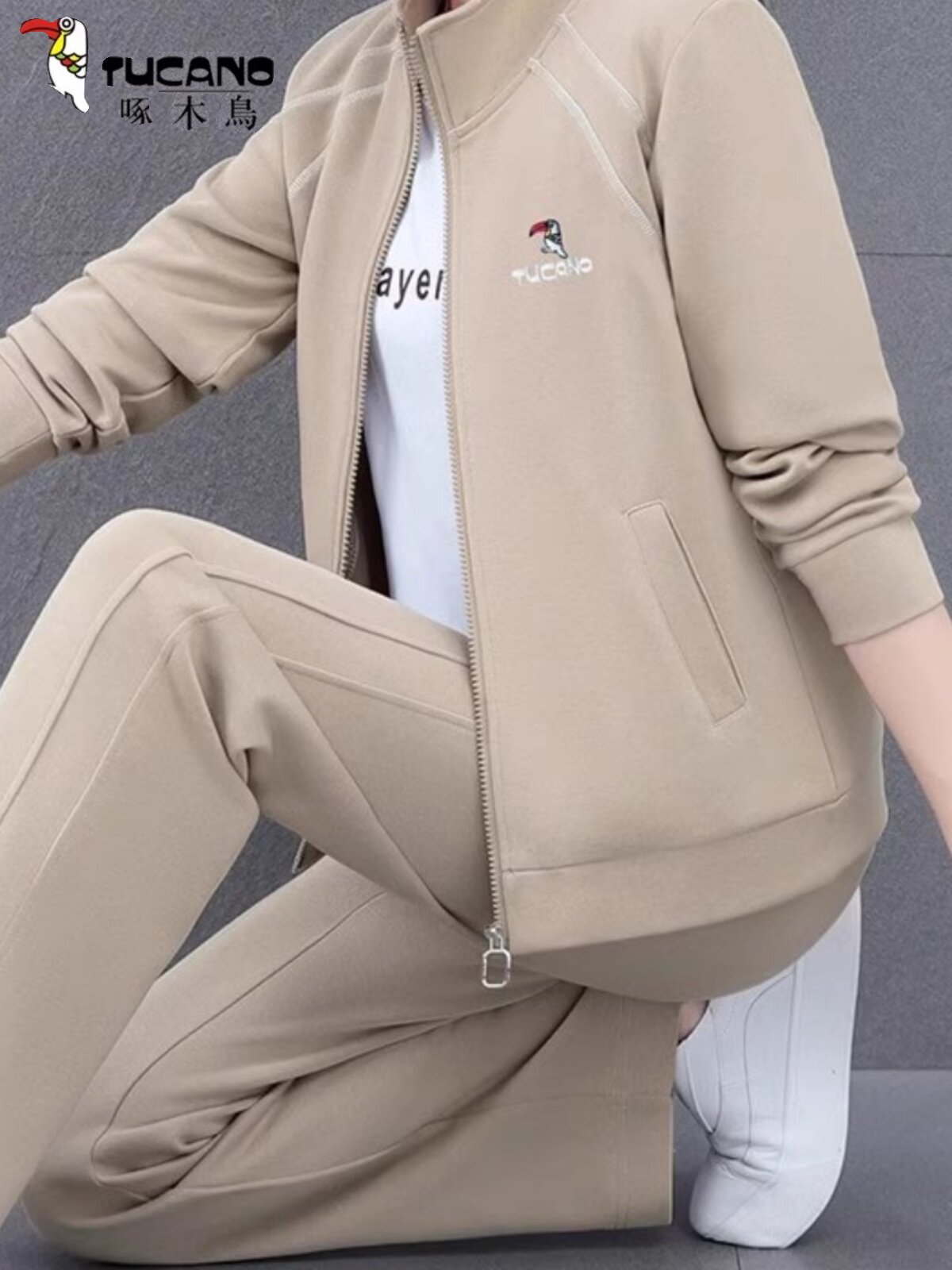 딱따구리 캐주얼웨어 스포츠 정장 여성 봄 가을 2024 새로운 여성 브랜드 서양식 엄마 운동복 여성 의류