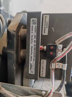 东芝电梯TMBG10B主机抱闸麦尔制动器RSR400 S3C02781 8198666原装