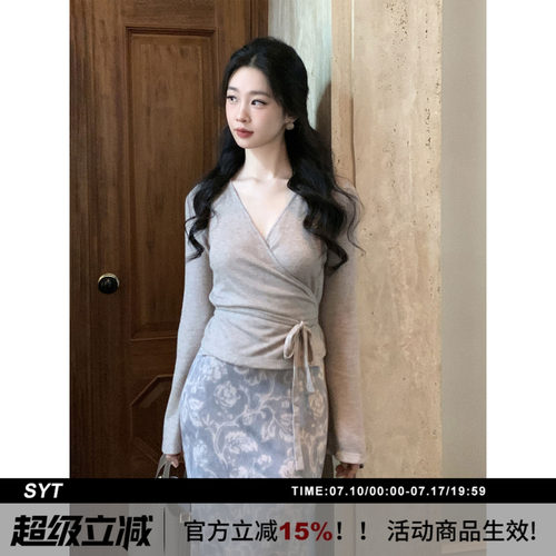 SYT自制港风复古绑带v领上衣T恤