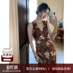 暖秋绘 连衣裙女新款 SYT自制 温柔花朵v领无袖 收腰长裙子 法式