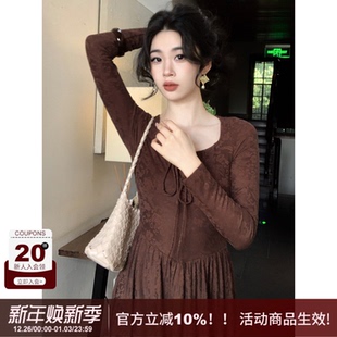 SYT自制 套头连衣裙大摆裙女 复古通勤风暗纹U型领绑带收腰A字长袖