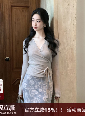 【暮云】SYT自制 港风复古绑带显瘦v领上衣T恤女秋新款长袖针织衫