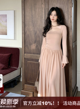 【方溯】SYT自制垂感超好修身方领喇叭袖连衣裙女新款大摆型长裙