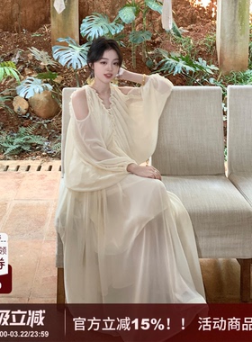 【水云间】SYT自制 度假风露肩木耳边V领仙气飘飘蝙蝠袖连衣裙女