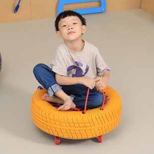 幼儿园彩色轮胎玩具儿童户外体育活动器械感统滑板橡胶带网轮胎车