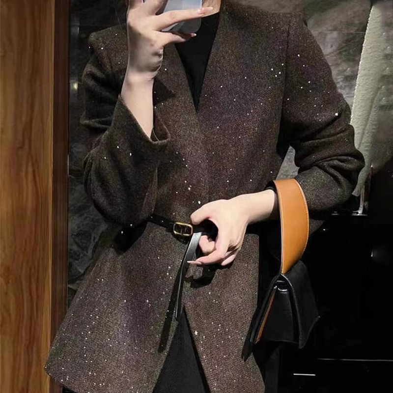 气质V领西装外套女时尚高级感