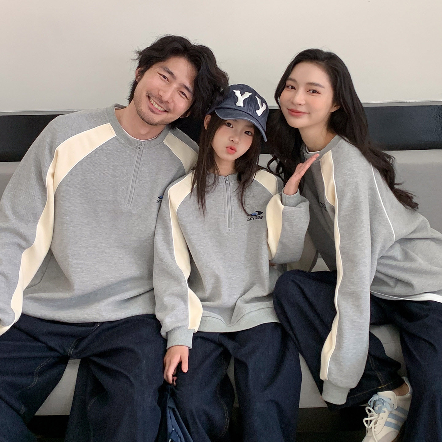 炸街亲子装一家三口秋装美式半拉链卫衣撞色母女外套运动宽松上衣