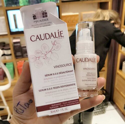 现货#法国欧缇丽葡萄籽SOS莹润急救补水保湿精华30ml 面霜50ml
