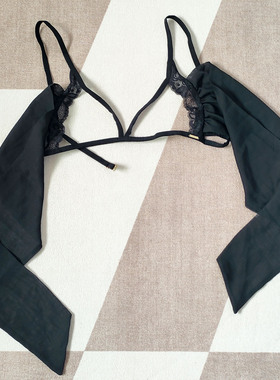 黑色贝拉无钢圈原上衣胸围S码