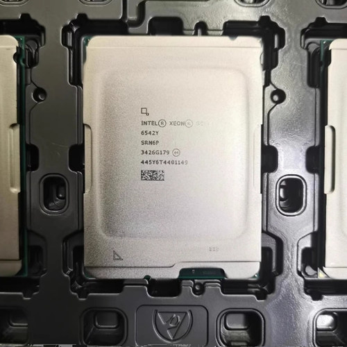Intel Xeon 金牌6542Y 服务器CPU 正式版24核心48线程2.9GHz 4677
