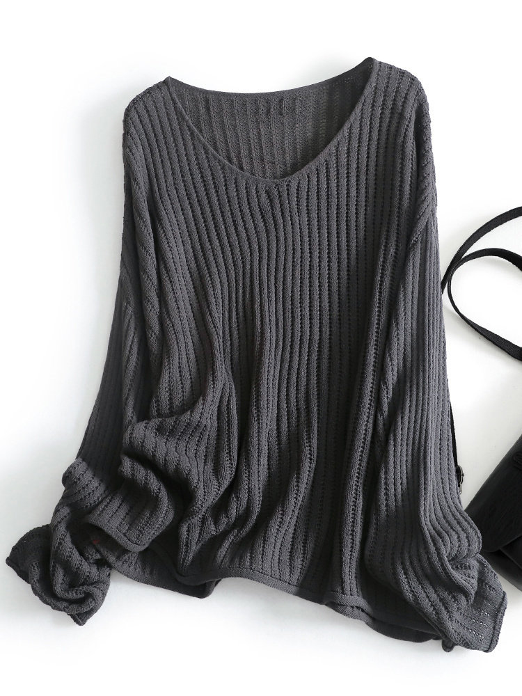 ITS SOFT AND SASSY  SLOUCHY STYLE LONG SLEEVE KNIT SWEATER WOMENS AUTUMN NEW V-NECK LOOSE SWEATER SPANISH FLEECE BASE LAYER