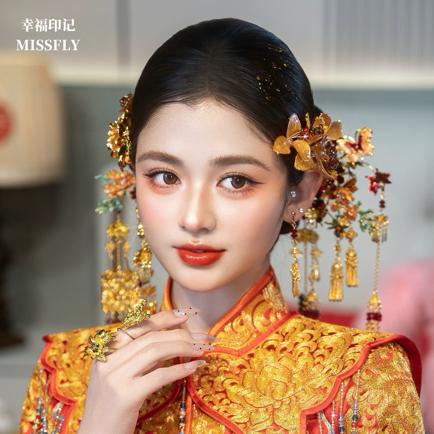 新娘新中式婚礼秀禾旗袍龙凤褂晨袍头饰凤凰花朵喜字高级感发饰