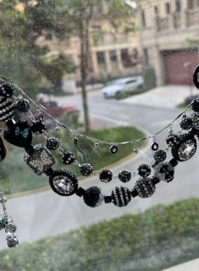 泡泡玛特达摩萌粒haci暴富高级黑钻球手机背夹手机链包挂西域宝石