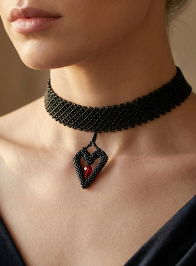 手工串珠项链日本进口米珠爱心编织蕾丝锁骨链