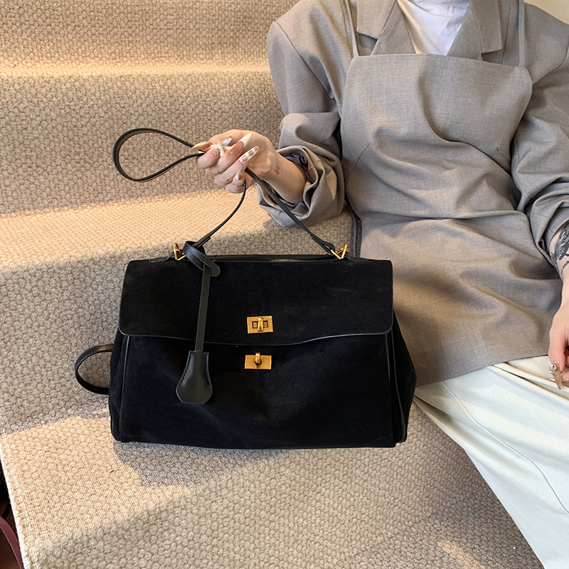 大容量黑色凯莉包包女2026秋冬新款单肩斜挎托特包百搭通勤铂金包,箱包皮具/热销女包/男包,通用款女包,淘宝优惠券,粉丝福利购,淘宝优惠卷