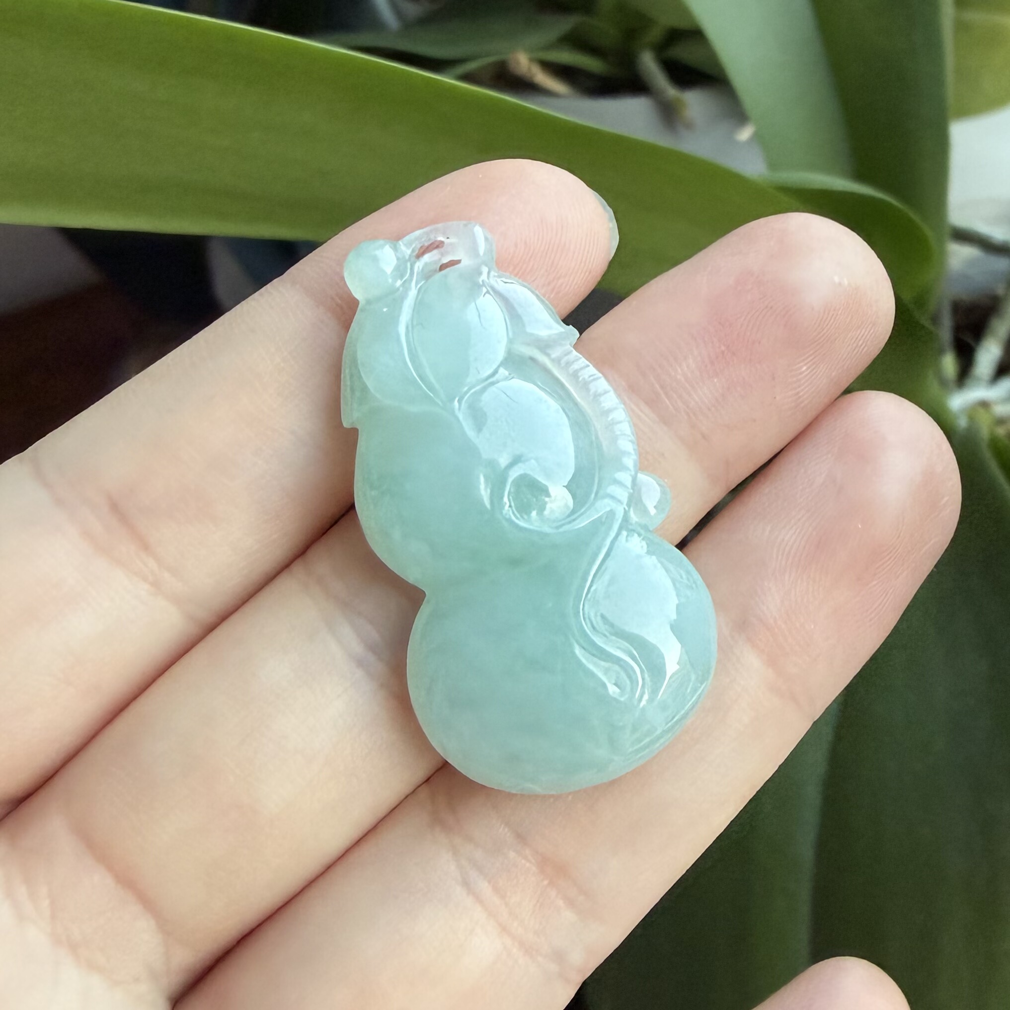 天然缅甸翡翠玉A货奶蓝色葫芦