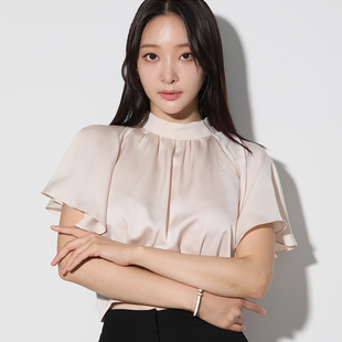 立领衬衫女2023夏新款高端设计感小众真丝缎飞飞袖小衫遮肚子上衣