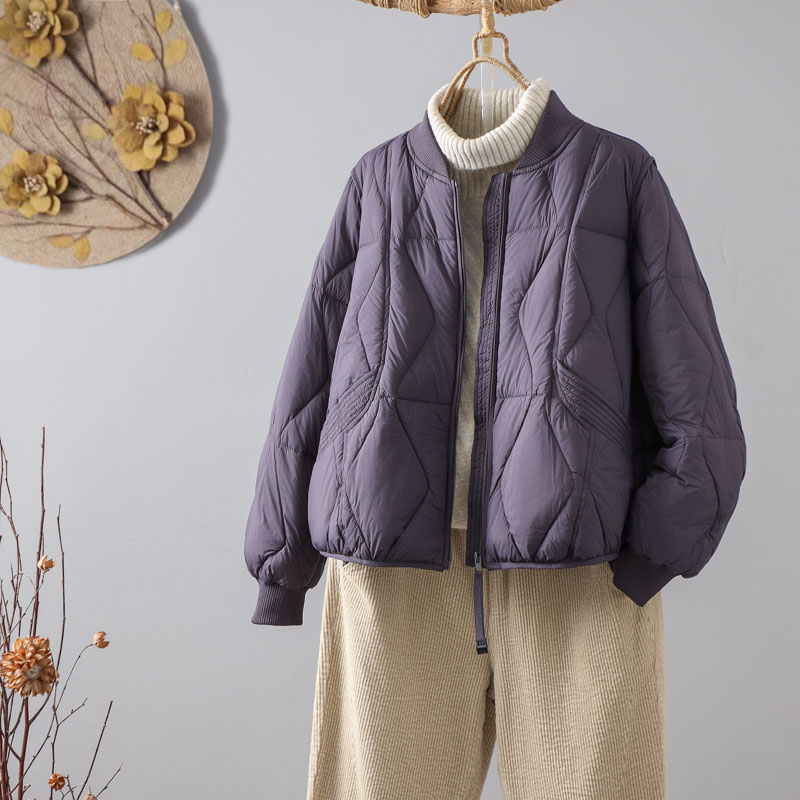 时尚棒球领90白鸭绒羽绒服女