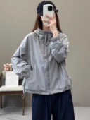 l连帽外套女 风短款 春夏新款 冲锋衣防晒宽松显瘦百搭休闲拉链工装