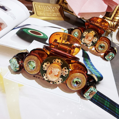 韩国Aron·s东大门新款抓夹