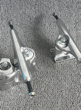 陆地冲浪滑板Surfskate桥架yow弹簧免蹬进口陆衡甲板车pu进阶