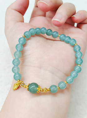 石英岩手串6mm波西米亚小众古风高颜值绿色手饰薄荷绿福吊坠手链