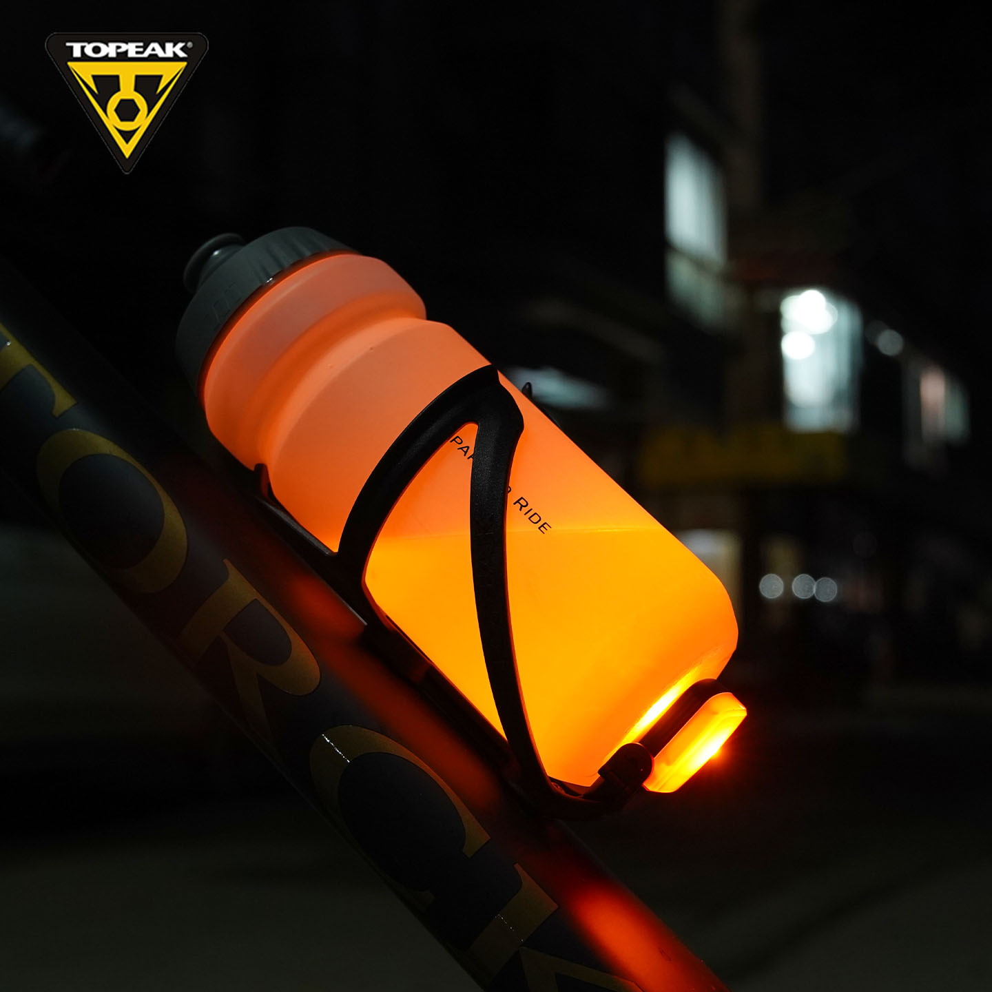 TOPEAK骑行水壶杯架USB水壶架灯发光警示山地公路自行车TIG-CB02