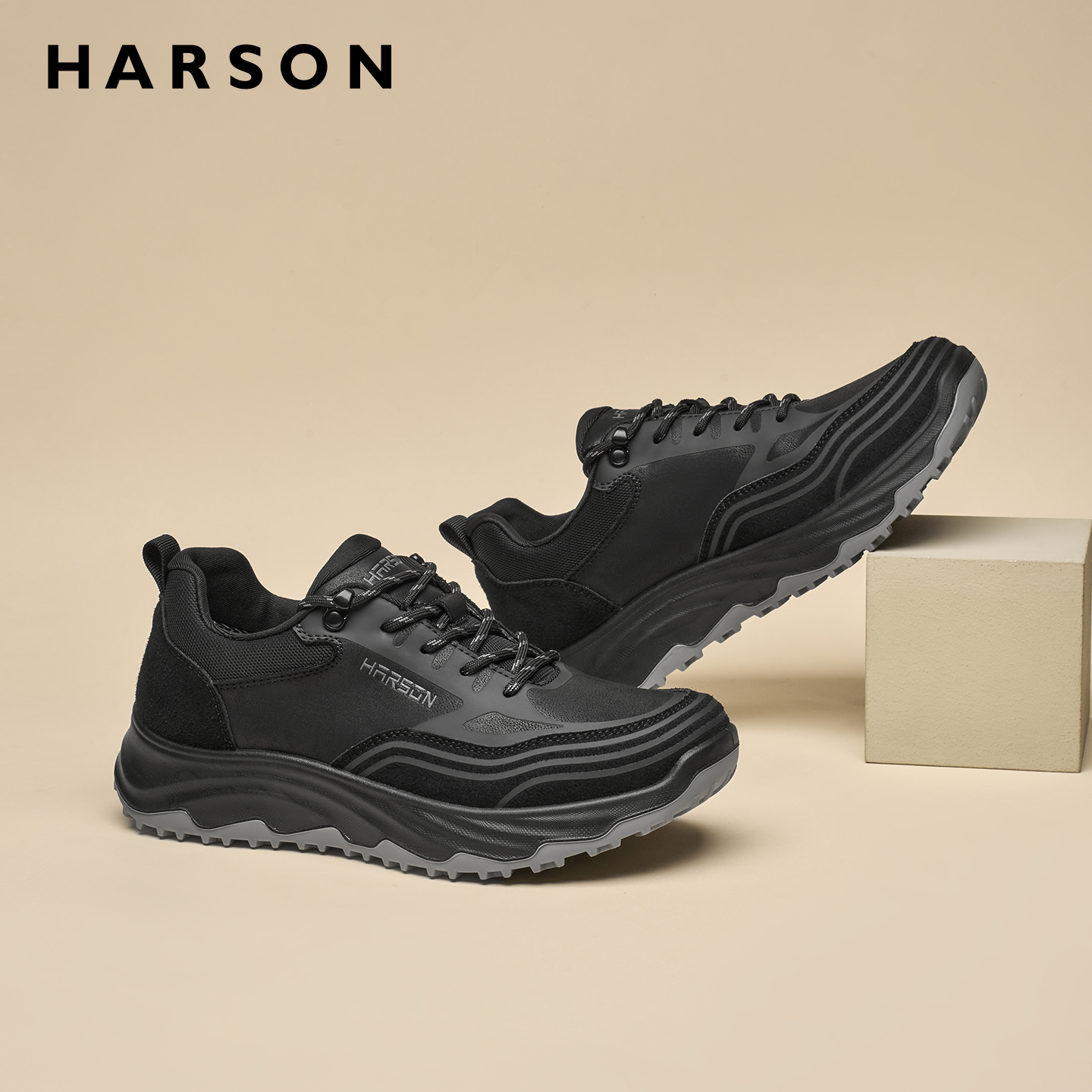 哈森男鞋秋季新款户外男士休闲鞋