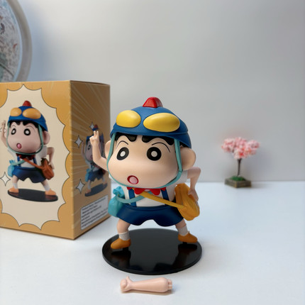 蜡笔小新手办盲盒点赞小新动漫周边儿童潮玩公仔模型车载摆件礼物