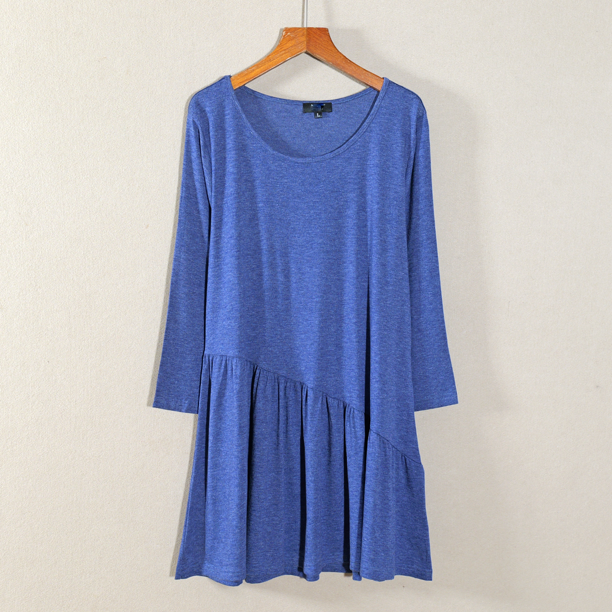 春秋季新品女装休闲风九分袖中长款直筒裙圆领纯色连衣裙子百搭潮