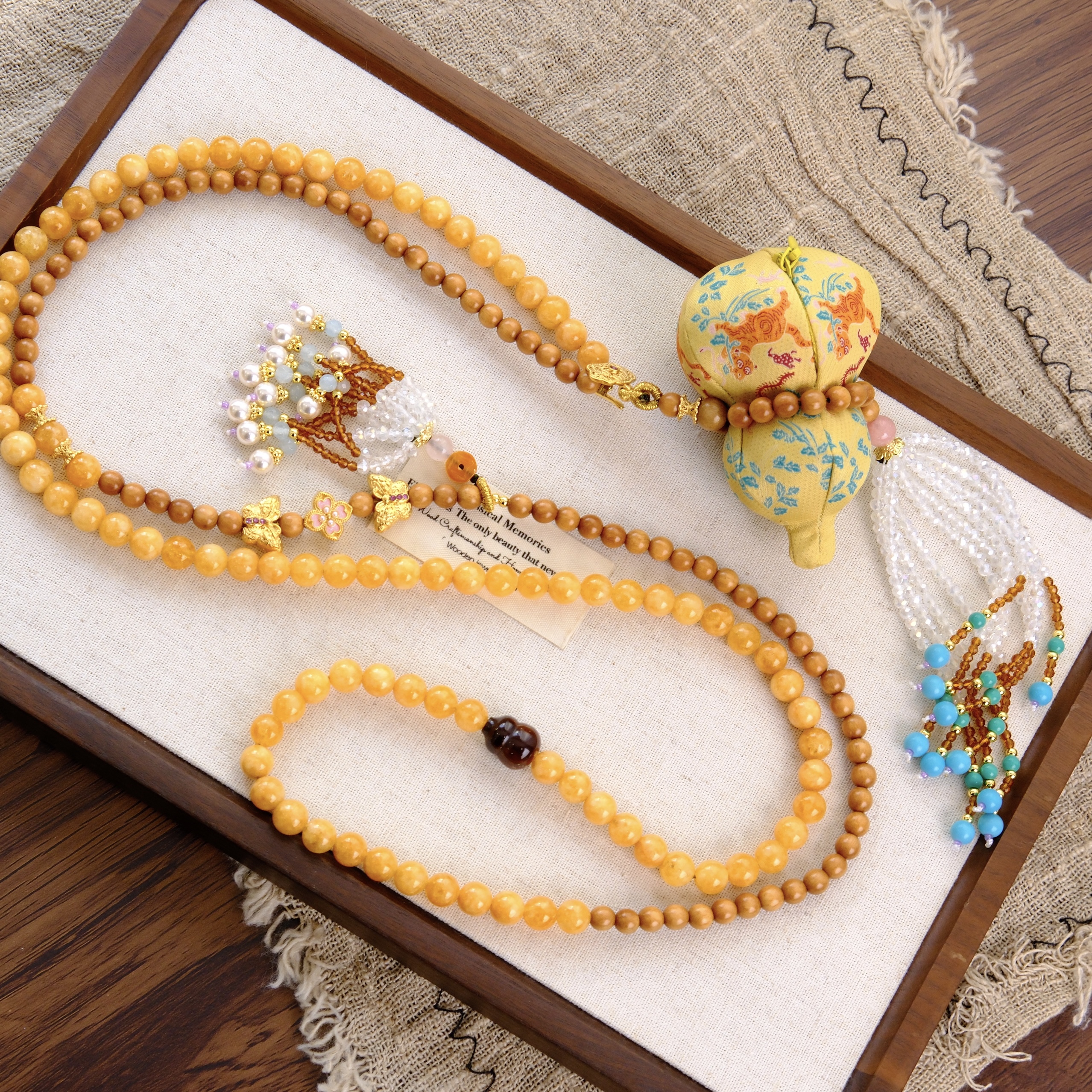 原创设计新中式国风葫芦配饰檀木蜜蜡色石长款斜挎链串珠斜挎链